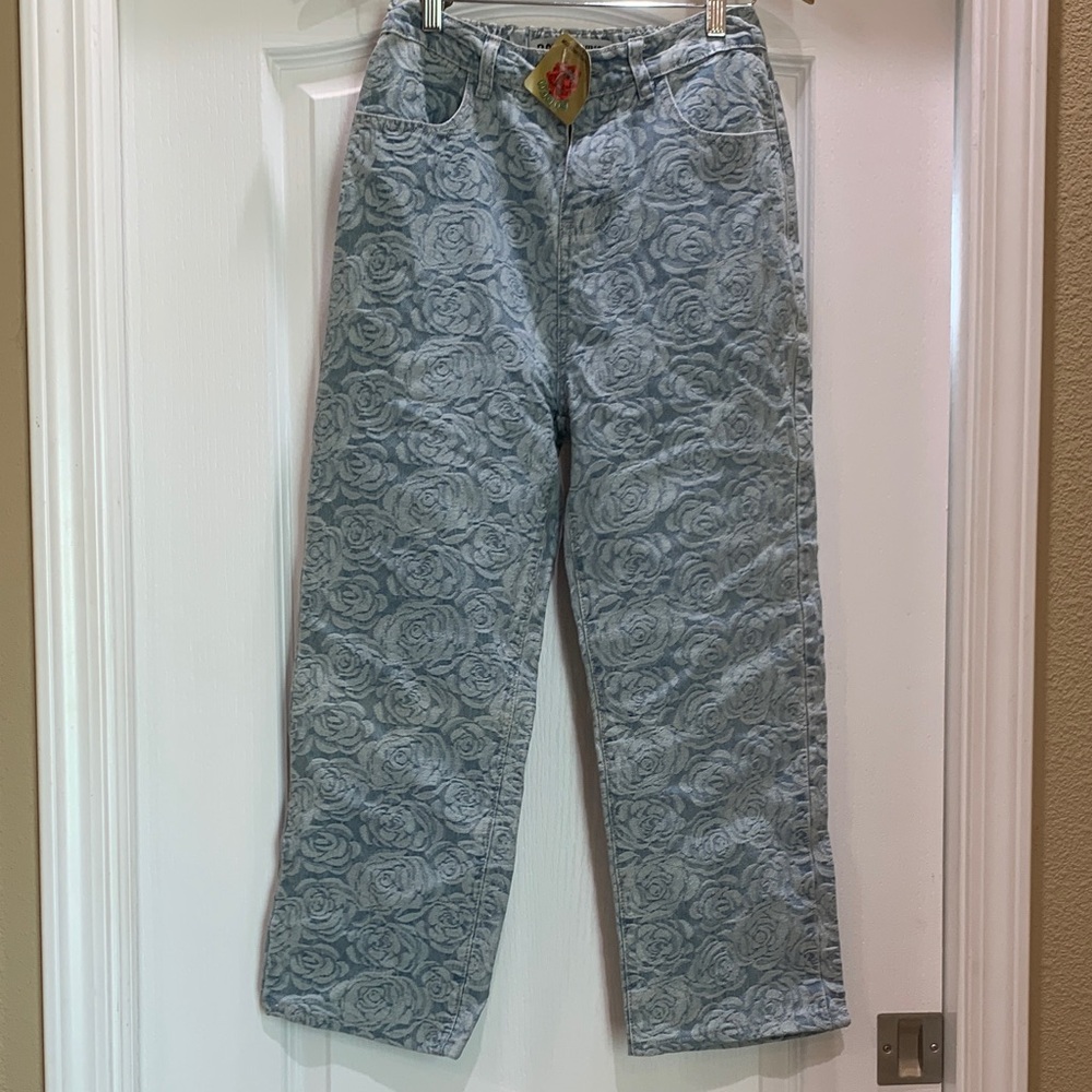 Rodeo Quincy NWT Blissful Rose Pants 
Size small